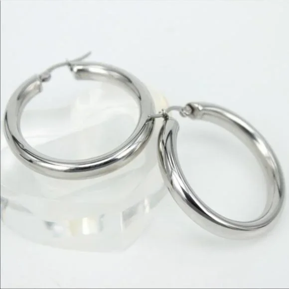 NEW 18K WHITE GOLD ROUND 2” TUBE HOOP EARRINGS - Picture 3 of 6
